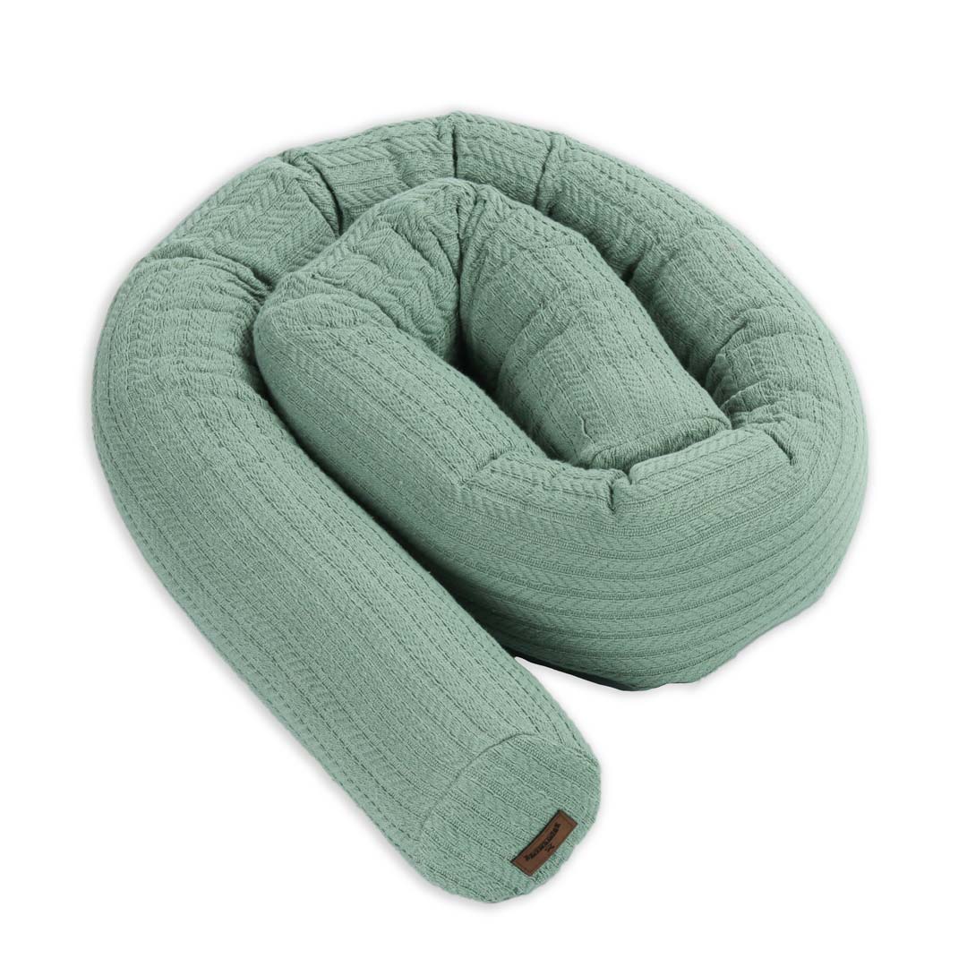 Bett-/Wickelumrandung Ilvy im Zopfstrickmuster, jadegrün, 10x208 cm I Bettschlange